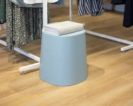 Peekaboo Stool